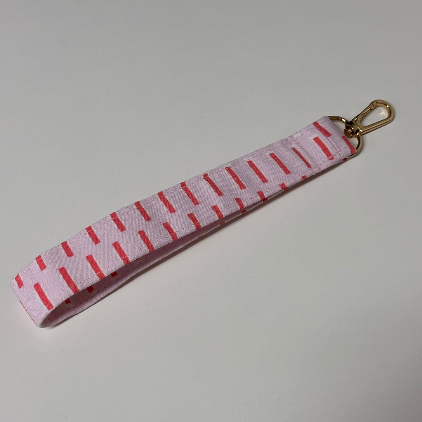 💕 Pink Striped Wristlet